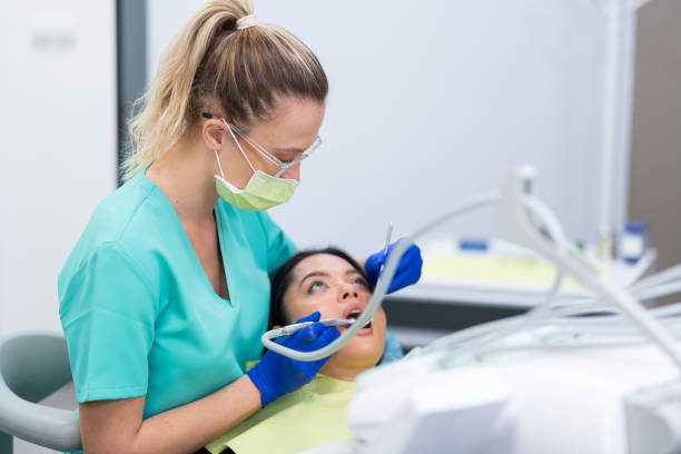Best Emergency Tooth Extraction in Leitchfield, KY